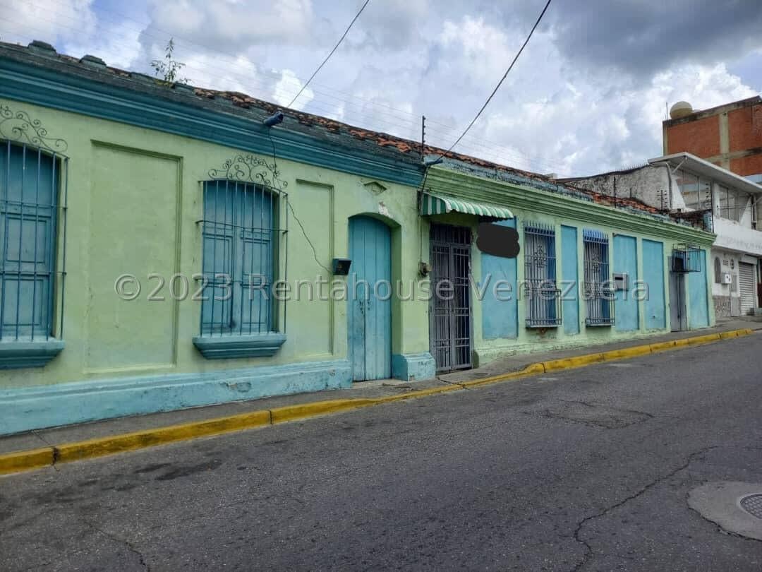 Casa en venta en Guarenas, foto 1 de 12