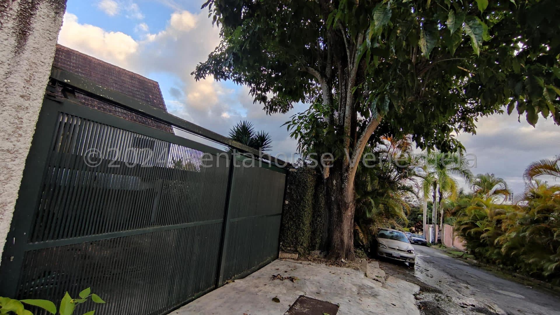 Casa en venta en Caracas (Oripoto), foto 4 de 12