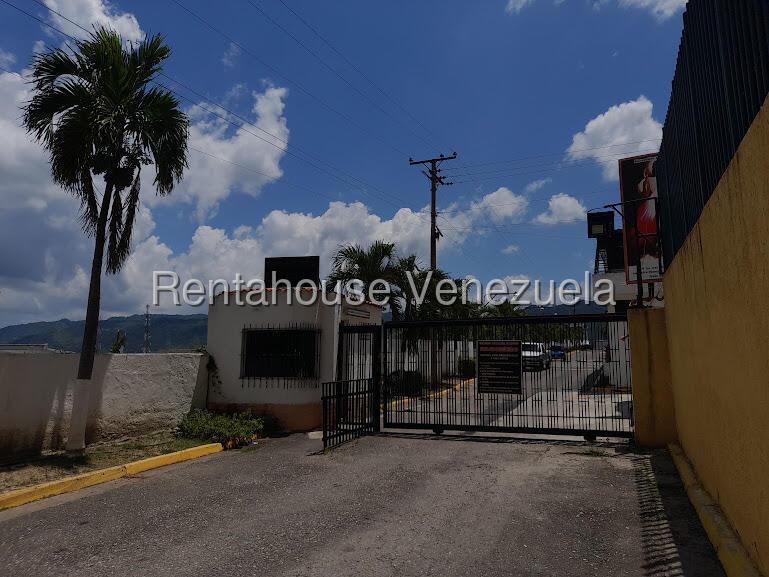 Casa en venta en San Antonio de Los Altos (El Refugio), foto 2 de 10