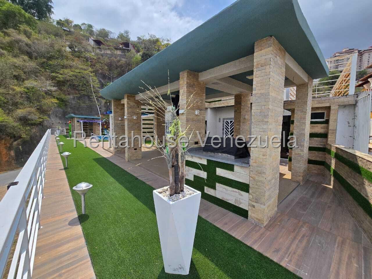 Casa en venta en Caracas (Colinas de Santa Monica), foto 2 de 12