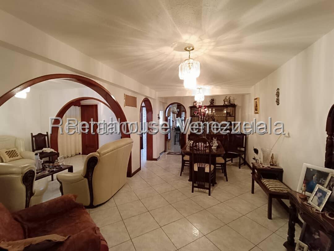 Casa en venta en Guatire (El Castillejo), foto 2 de 12