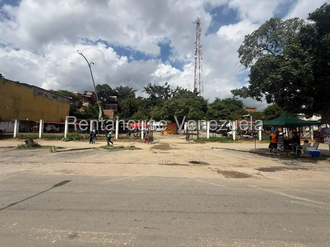 Terreno en venta en Guatire, foto 1 de 12