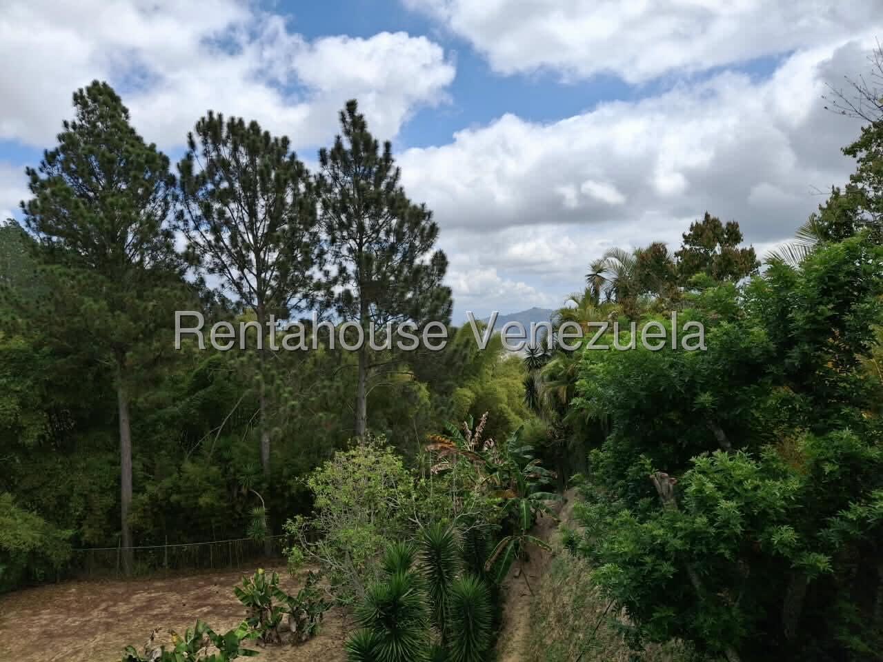 Terreno en venta en Caracas (Alto Hatillo), foto 1 de 7
