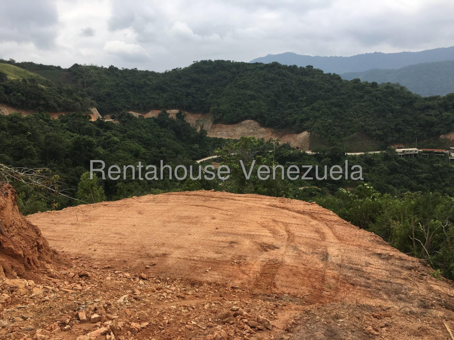Terreno en venta en Caracas (Bosques de la Lagunita), foto 5 de 8