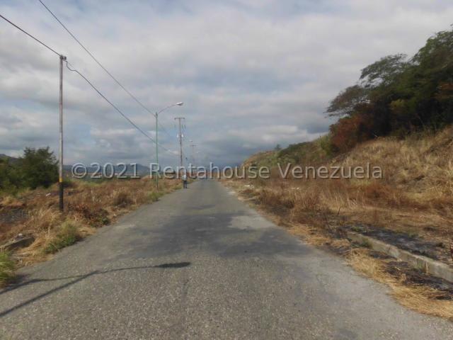 Terreno en venta en Caracas (Vega Arriba), foto 3 de 8