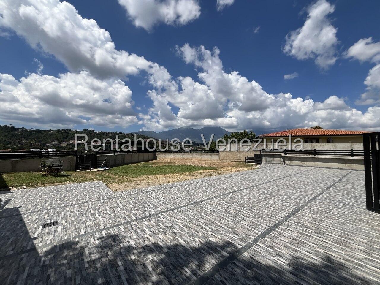 Terreno en venta en Caracas (Prados del Este), foto 2 de 12