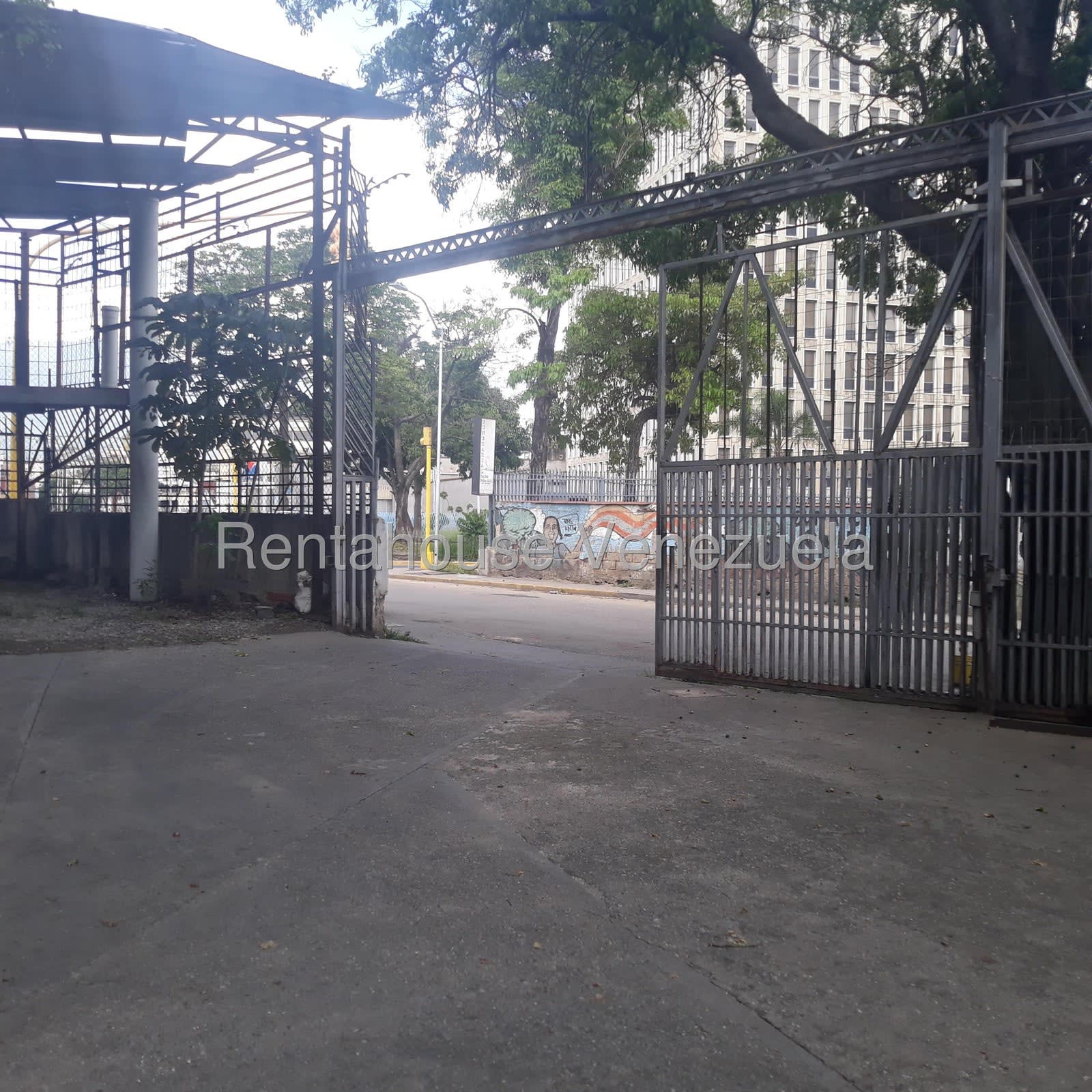 Terreno en venta en Caracas (San Martin), foto 4 de 12