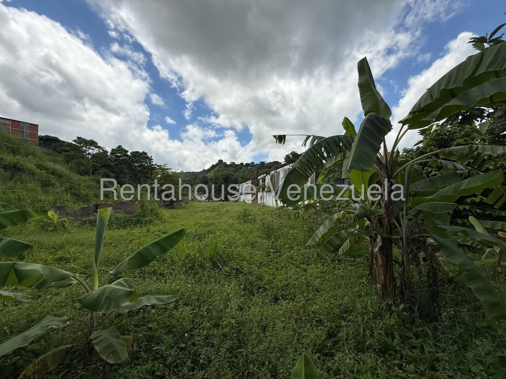 Terreno en venta en Caracas (La Rosa), foto 1 de 6