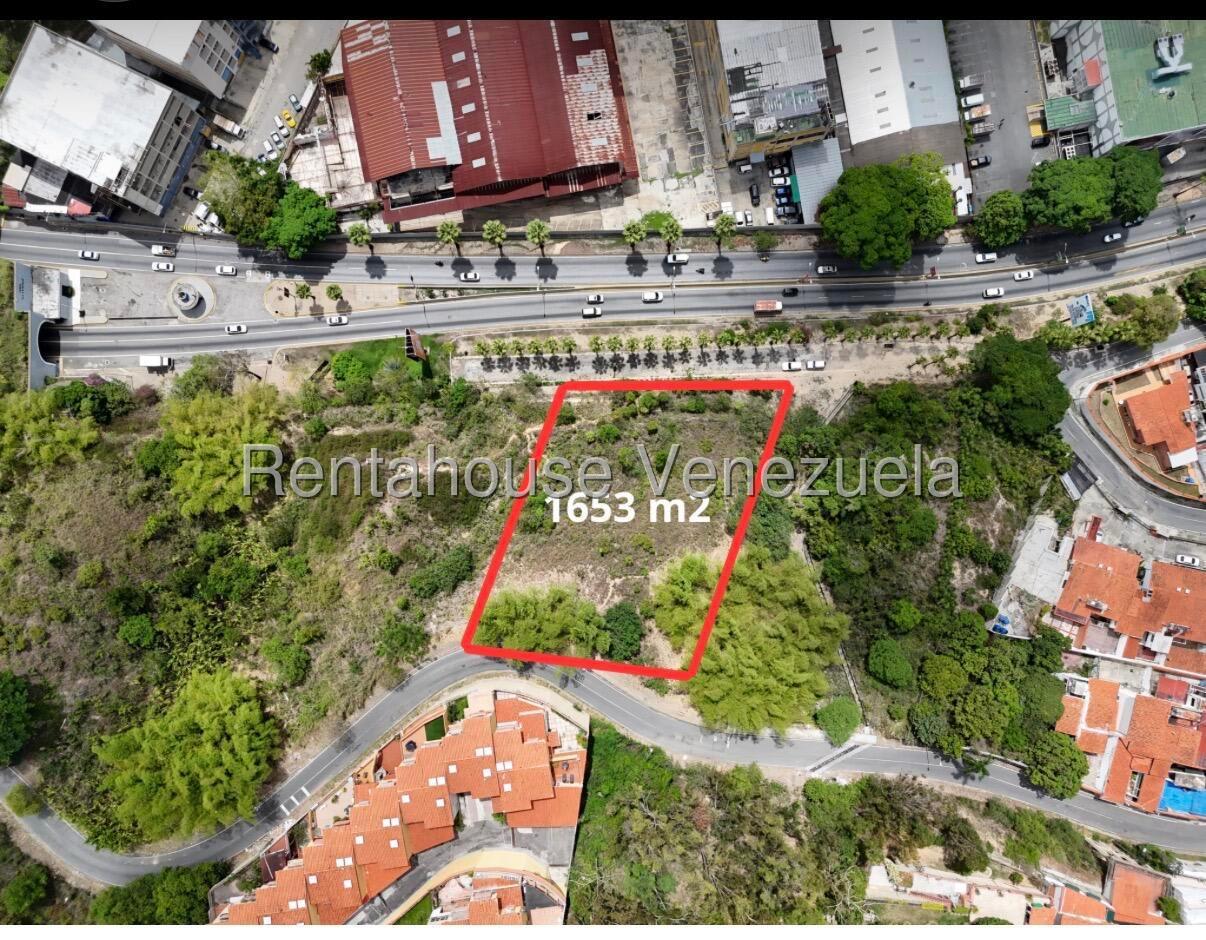 Terreno en venta en Caracas (La Trinidad), foto 1 de 12