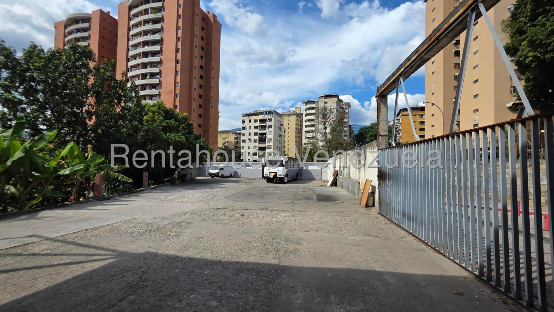 Terreno en venta en Caracas (Santa Monica), foto 3 de 12