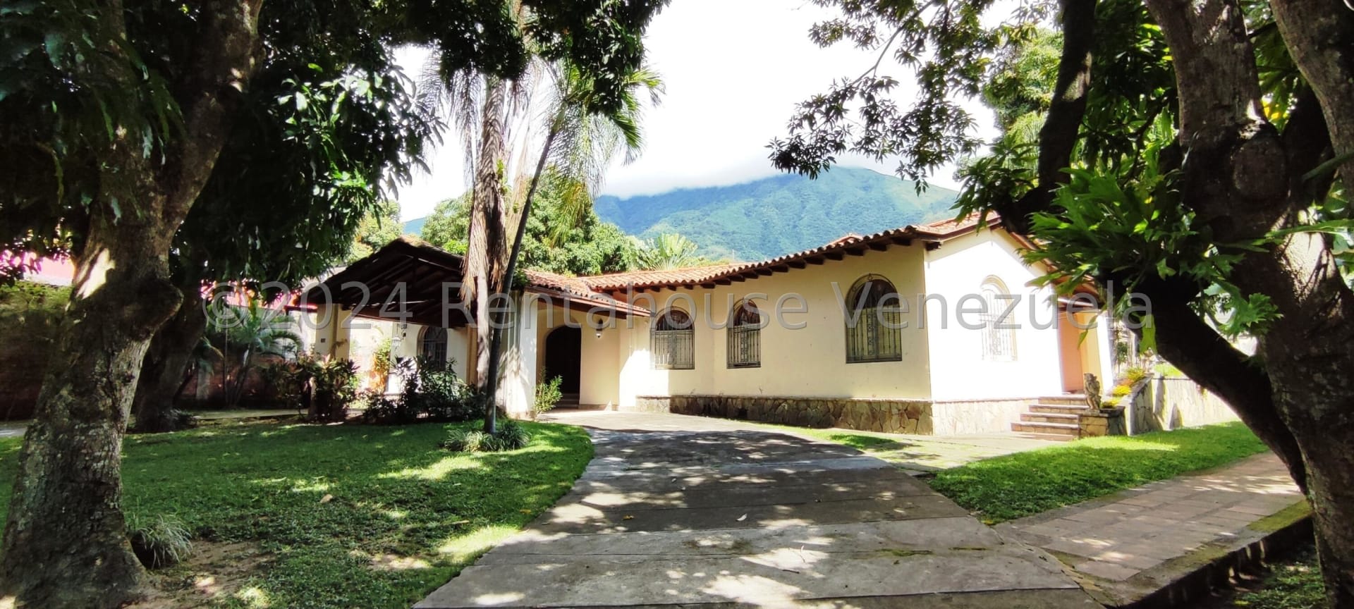 Terreno en venta en Caracas (Los Chorros), foto 3 de 8