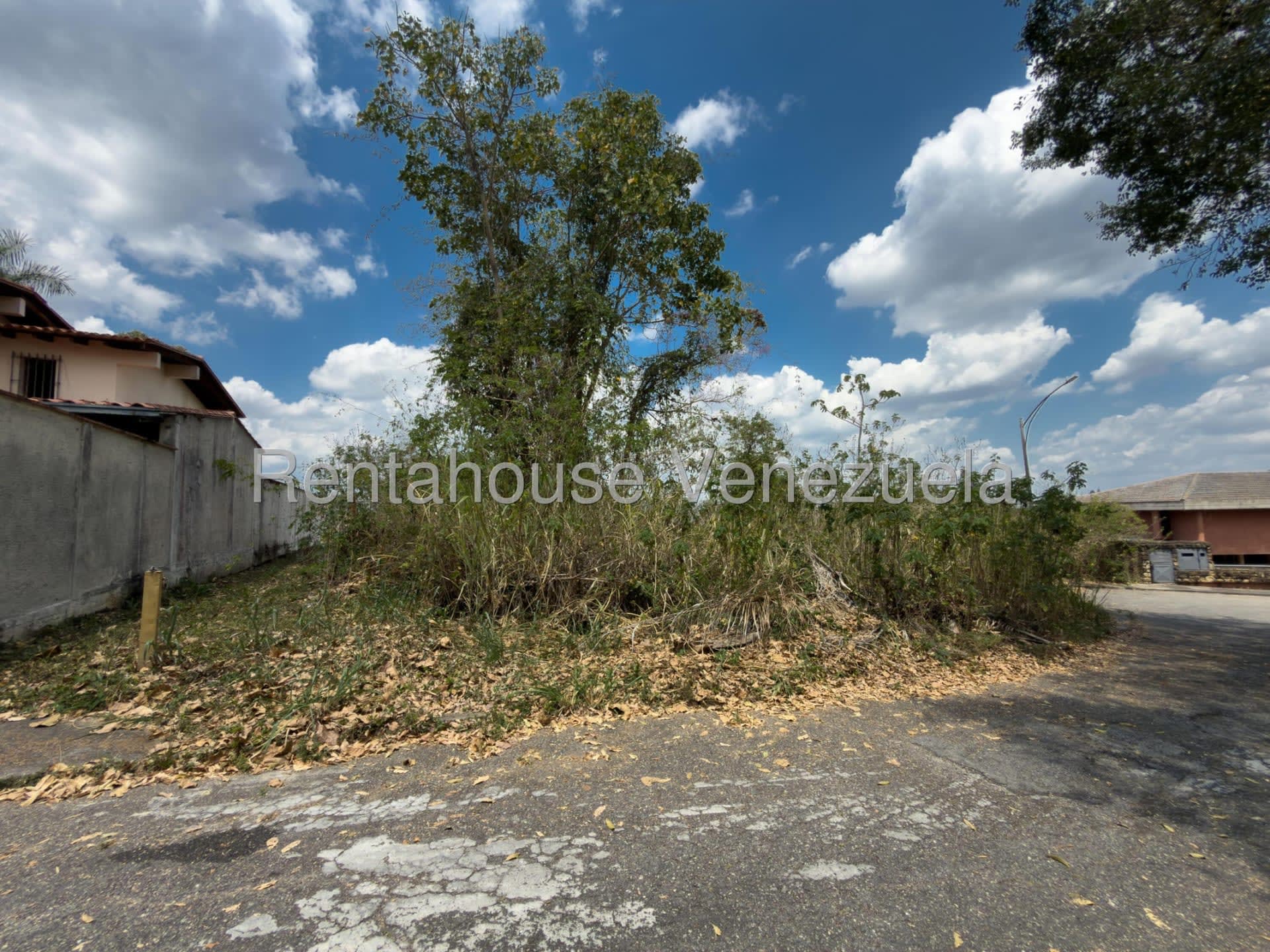 Terreno en venta en Caracas (La Lagunita Country Club), foto 4 de 12