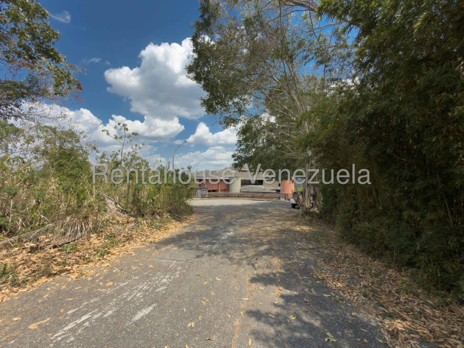 Terreno en venta en Caracas (La Lagunita Country Club), foto 5 de 12