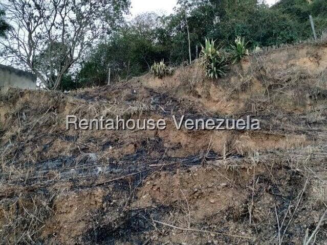 Terreno en venta en Caracas (Caicaguana), foto 2 de 10