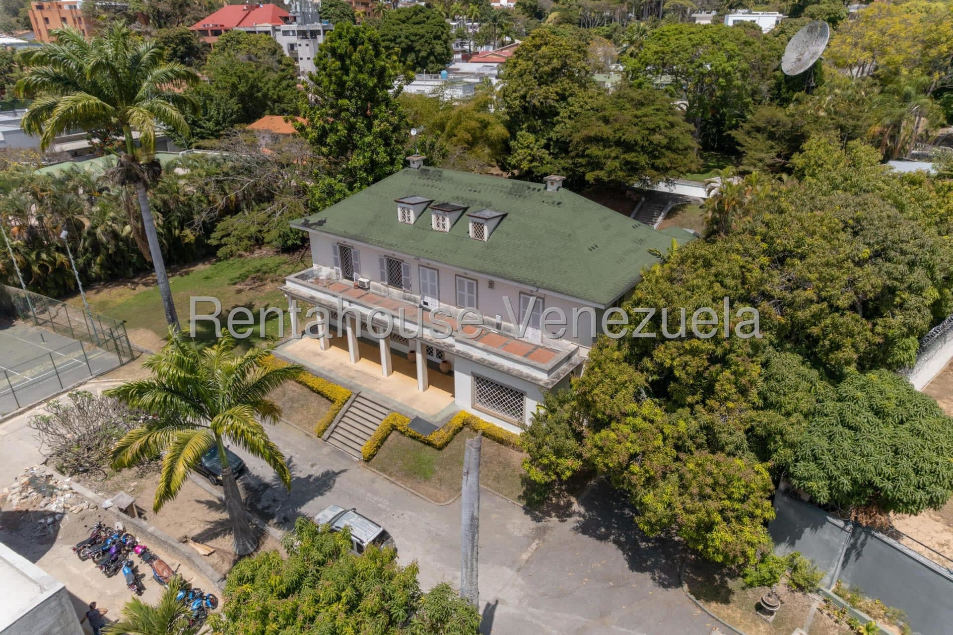 Terreno en venta en Caracas (Country Club), foto 3 de 10