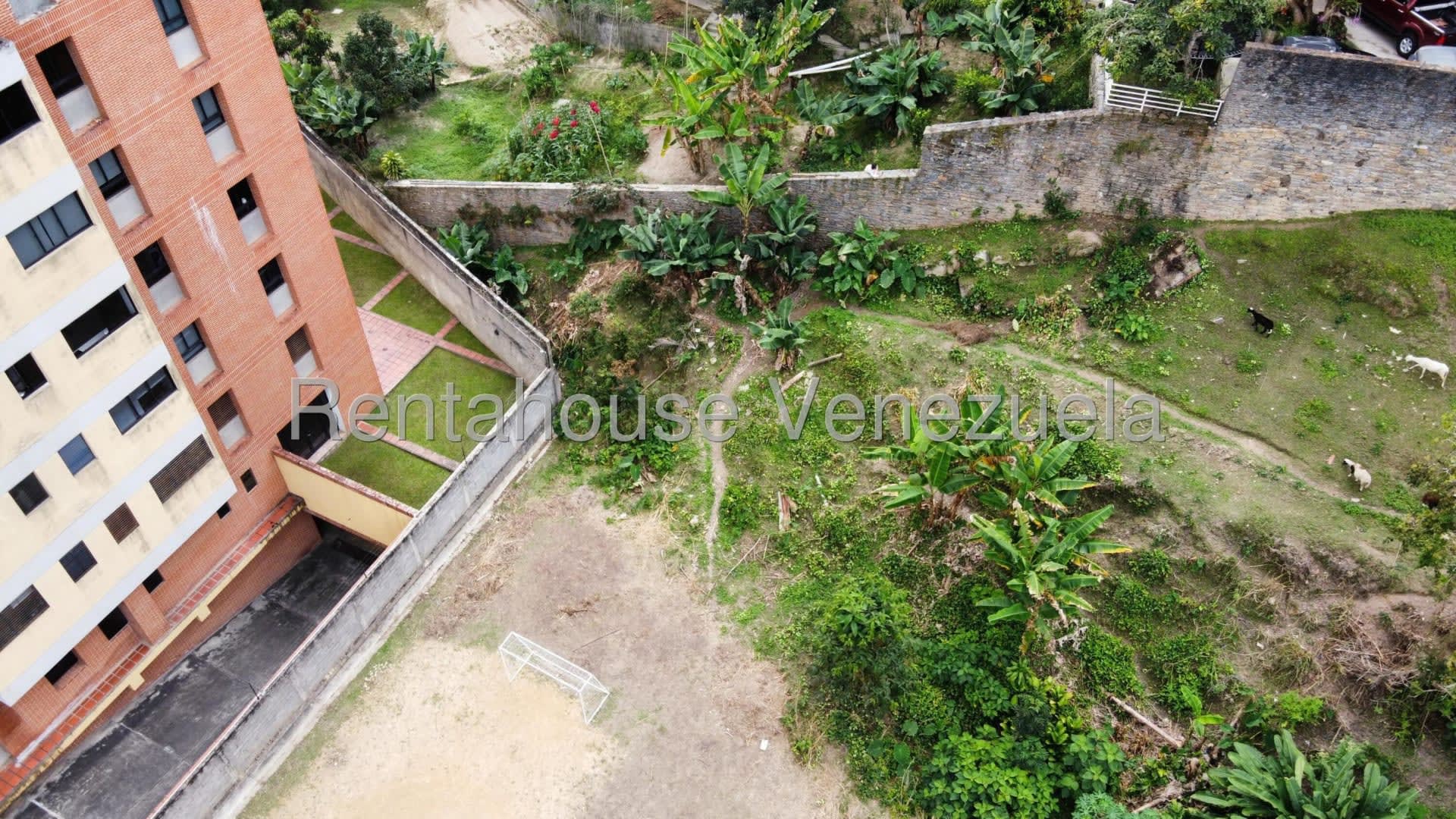 Terreno en venta en Caracas (Lomas de La Lagunita), foto 3 de 12