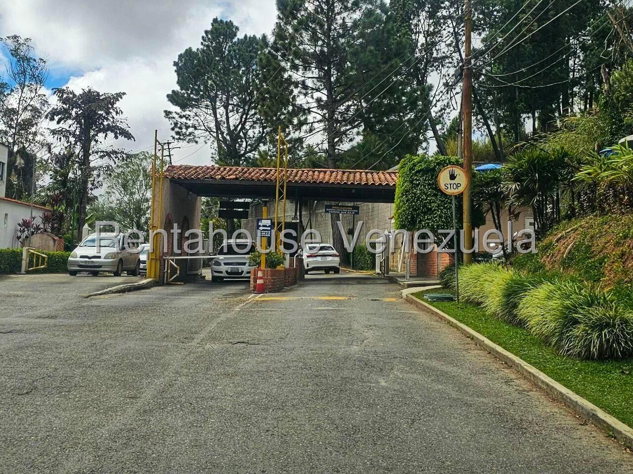 Terreno en venta en Caracas (Club de Campo), foto 2 de 10