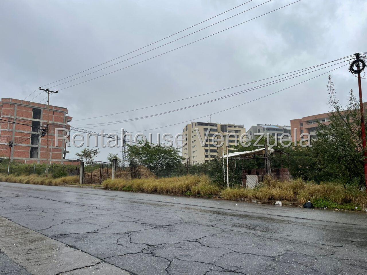 Terreno en venta en Caracas (Vega Arriba), foto 2 de 8