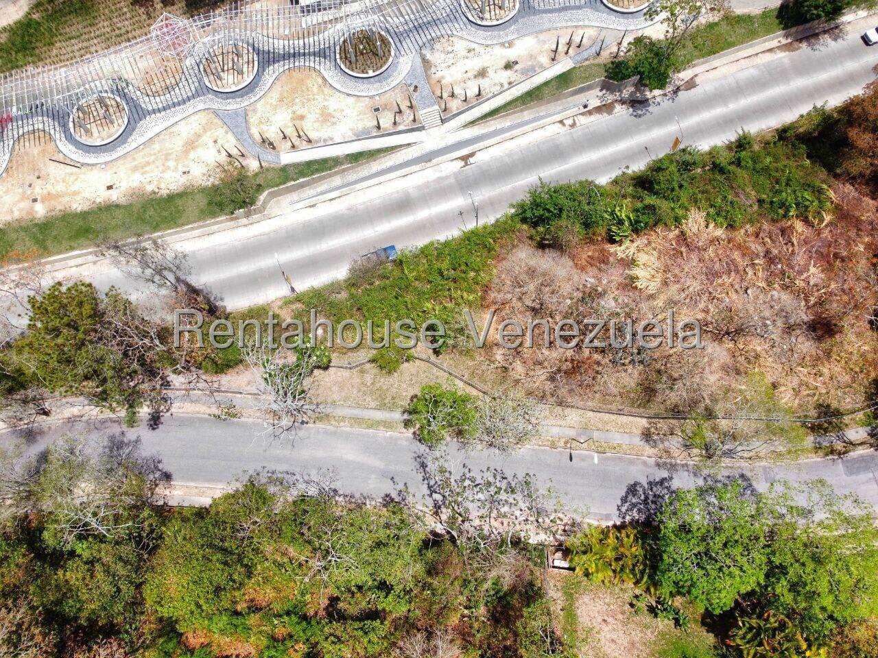 Terreno en venta en Caracas (La Lagunita Country Club), foto 1 de 12