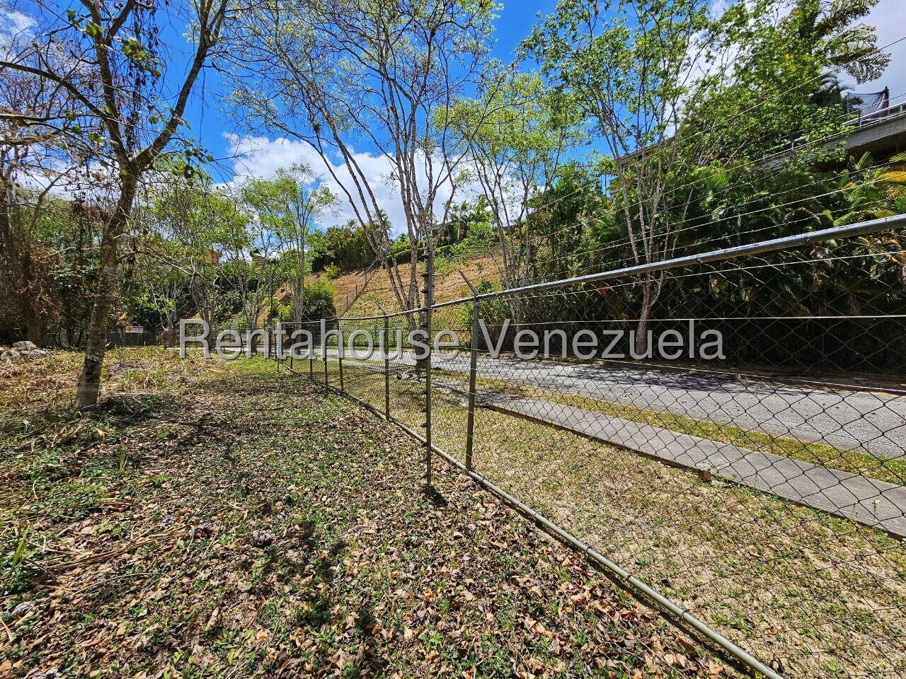 Terreno en venta en Caracas (La Lagunita Country Club), foto 3 de 12