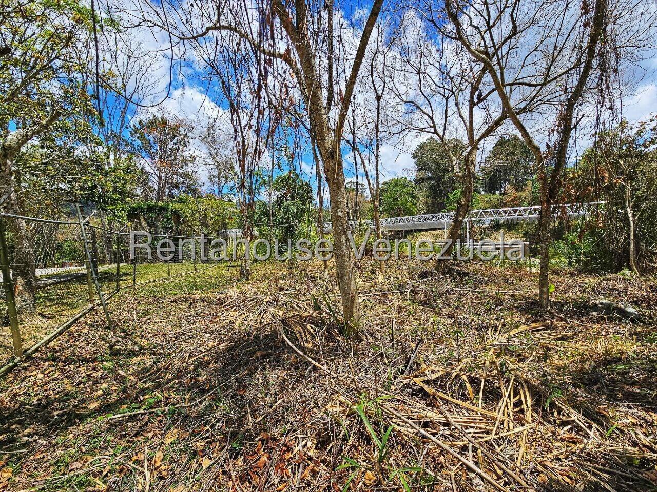 Terreno en venta en Caracas (La Lagunita Country Club), foto 4 de 12