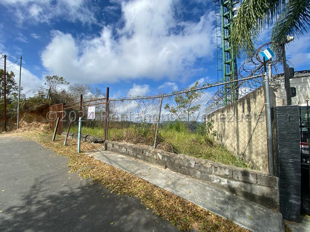 Terreno en venta en Caracas (Los Robles), foto 3 de 8