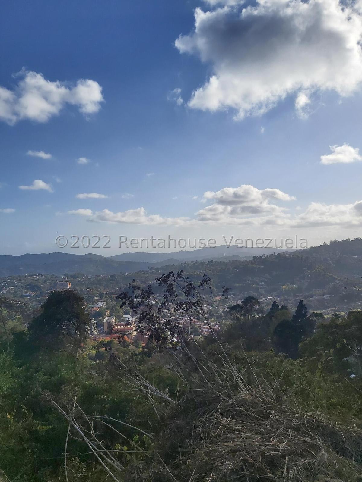 Terreno en venta en Caracas (Alto Hatillo), foto 1 de 12