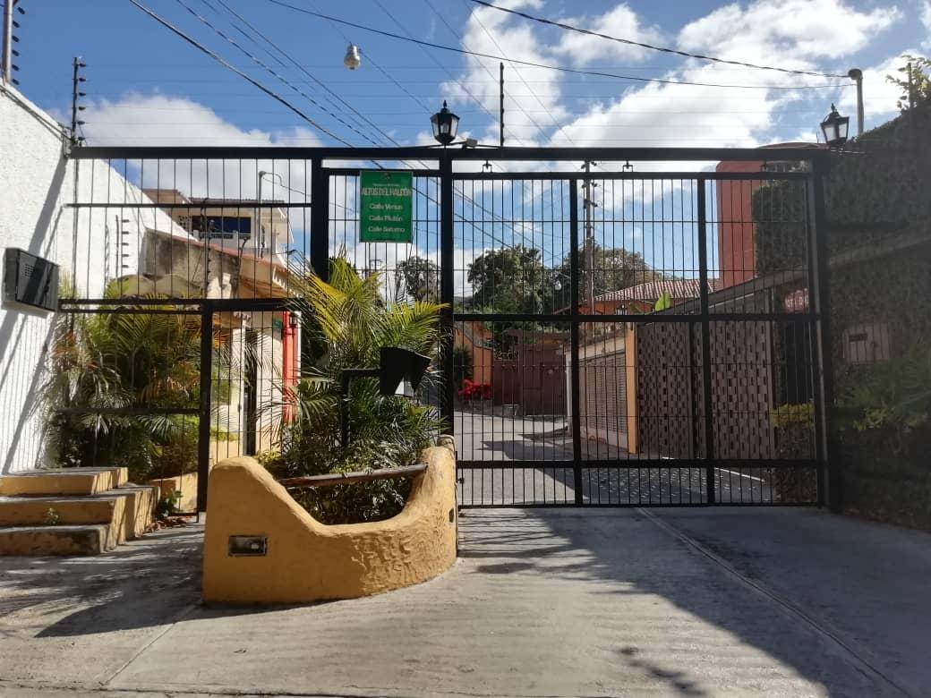 Terreno en venta en Caracas (El Hatillo), foto 1 de 12
