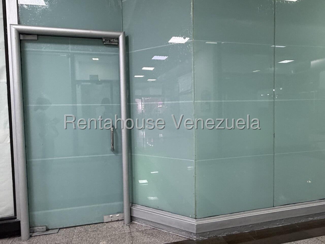 Local comercial en alquiler en Caracas (El Cafetal), foto 1 de 11