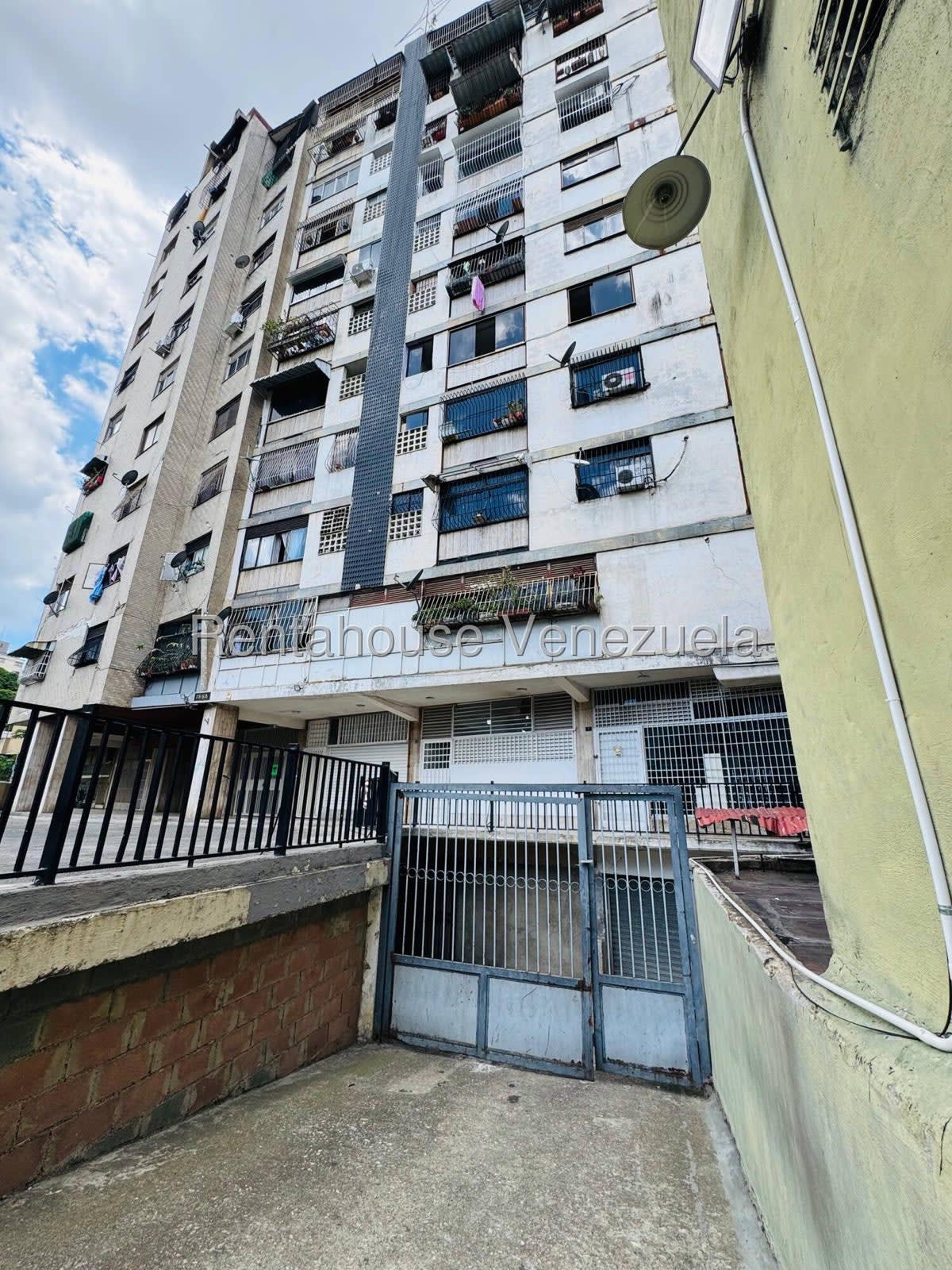 Local comercial en venta en Caracas (Parroquia Altagracia), foto 1 de 12