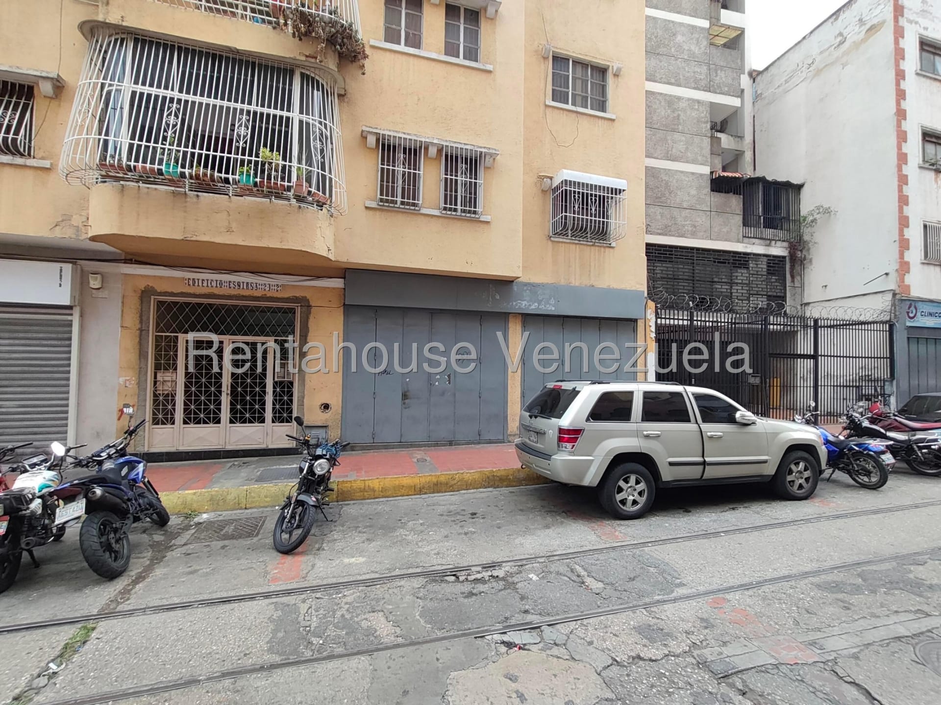 Local comercial en venta en Caracas (Parroquia La Candelaria), foto 2 de 12
