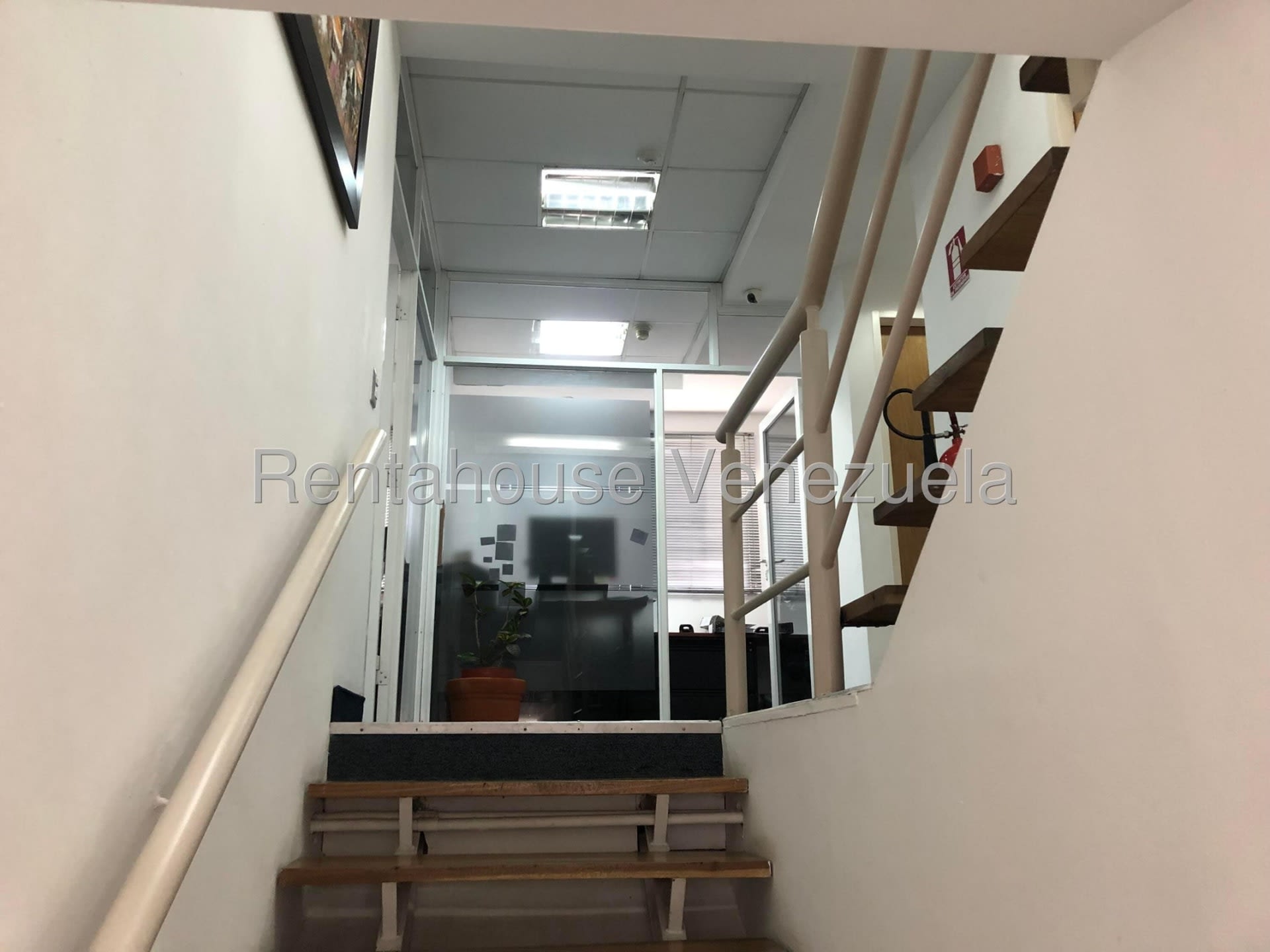 Oficina en alquiler en Caracas (La Trinidad), foto 3 de 9