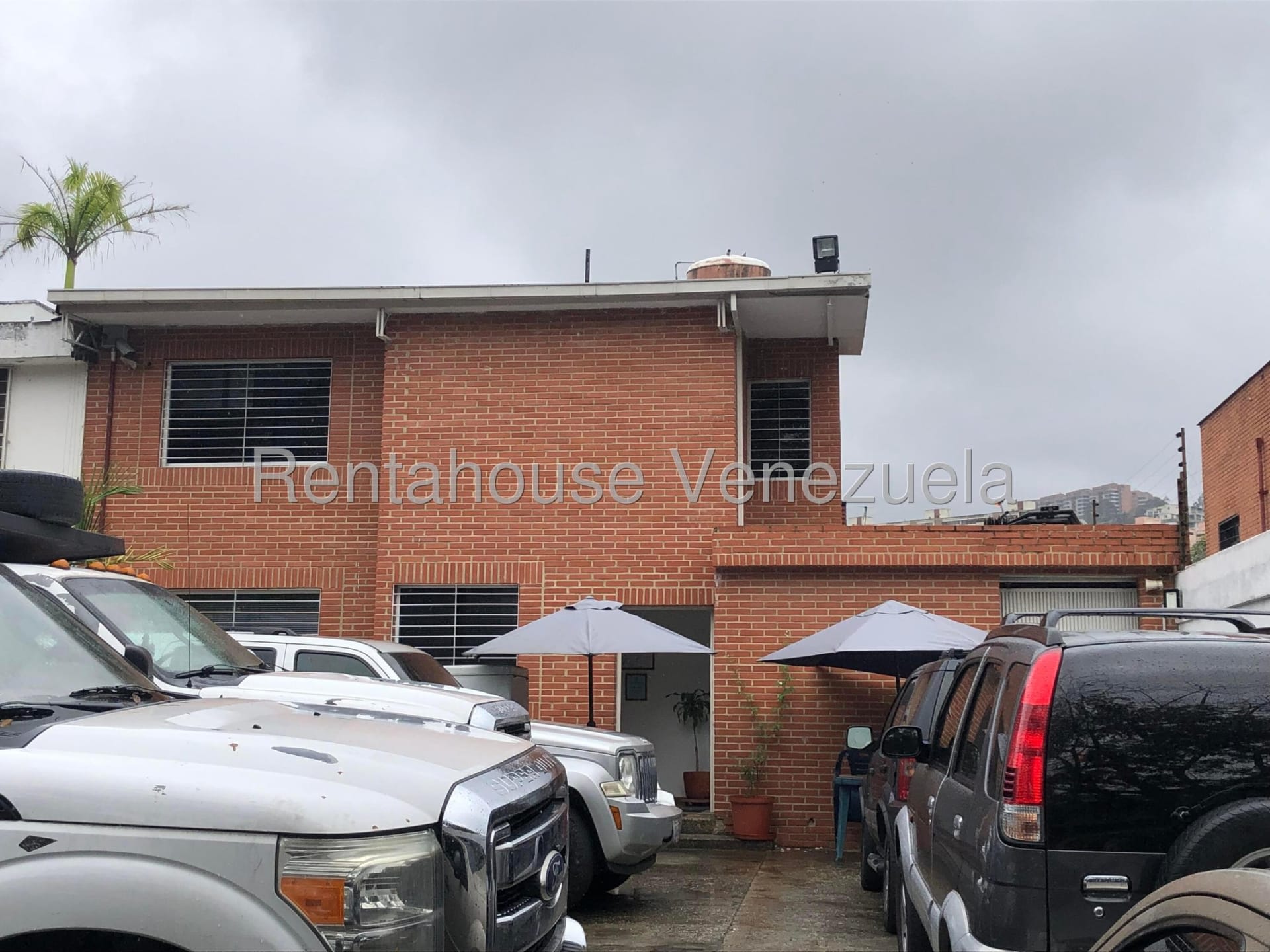 Oficina en alquiler en Caracas (La Trinidad), foto 1 de 9