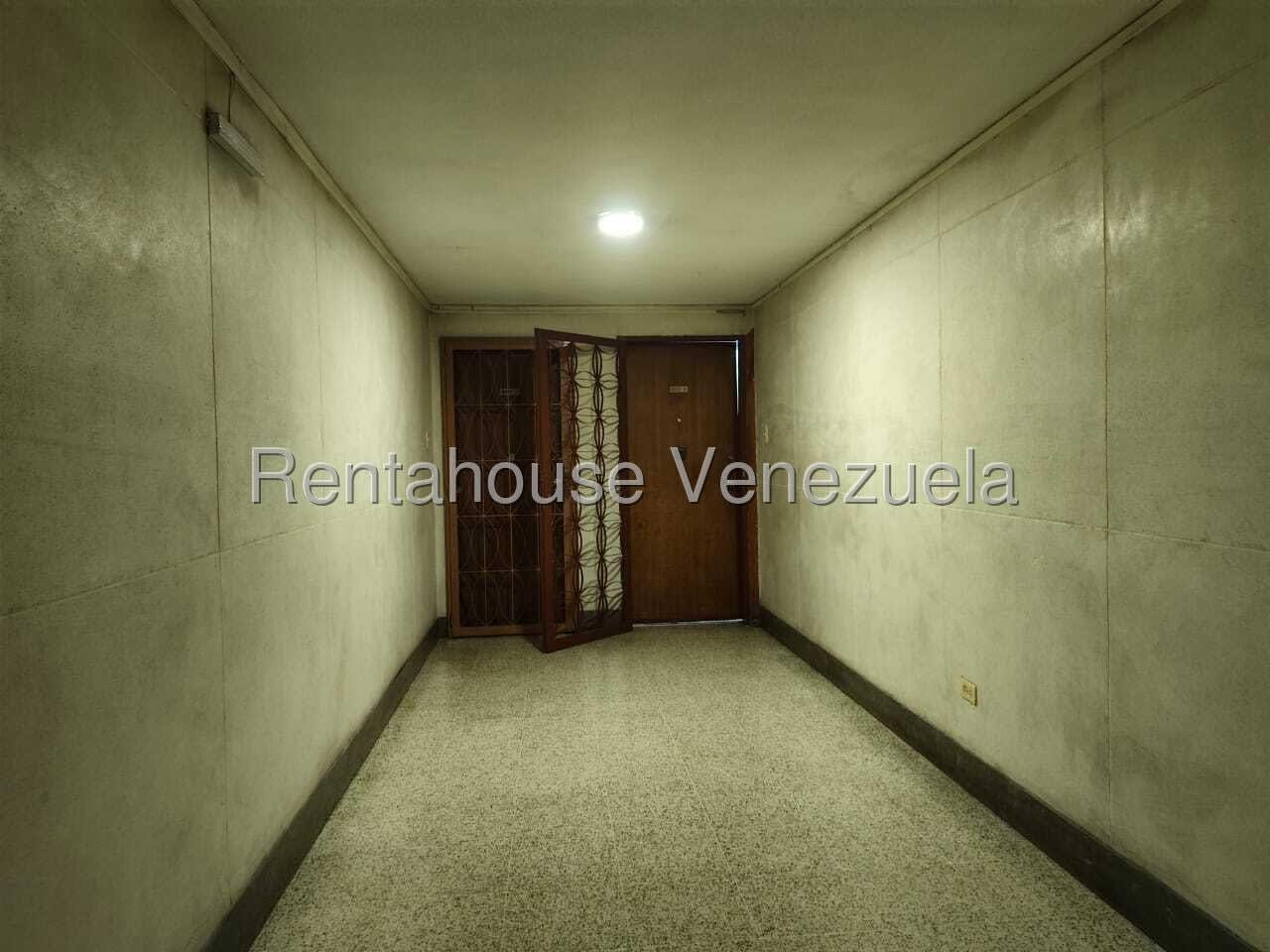 Oficina en alquiler en Caracas (Los Palos Grandes), foto 4 de 12