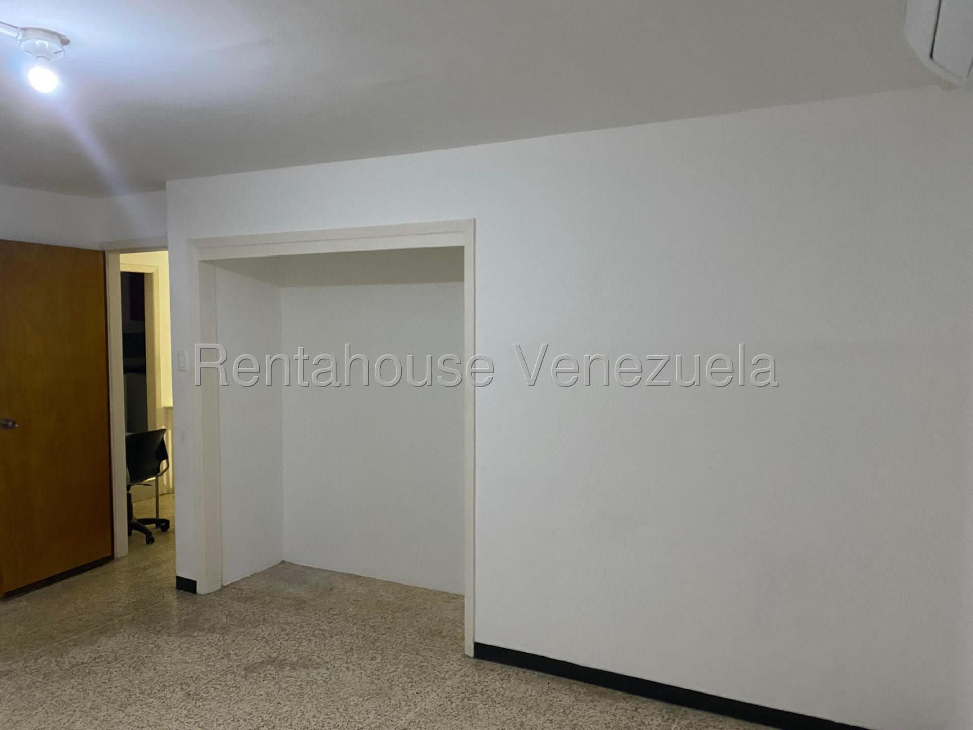Local comercial en alquiler en Caracas (La California Norte), foto 3 de 10