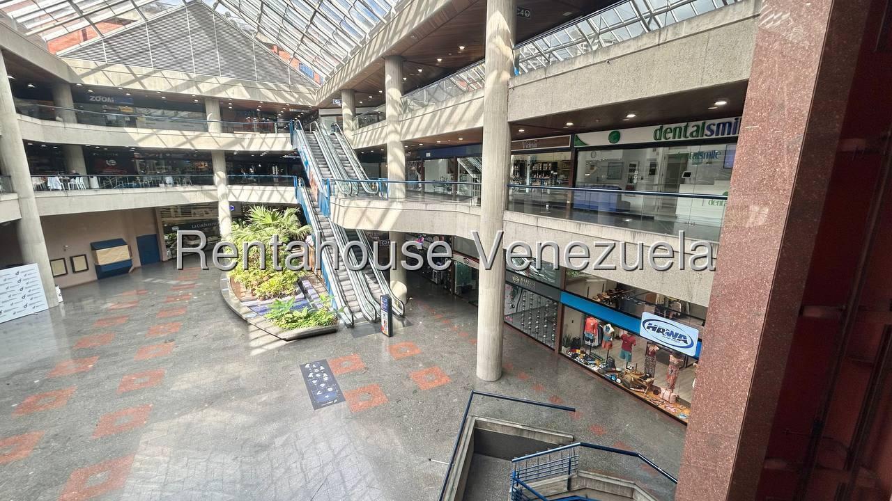Local comercial en alquiler en Caracas (Santa Fe Norte), foto 1 de 12