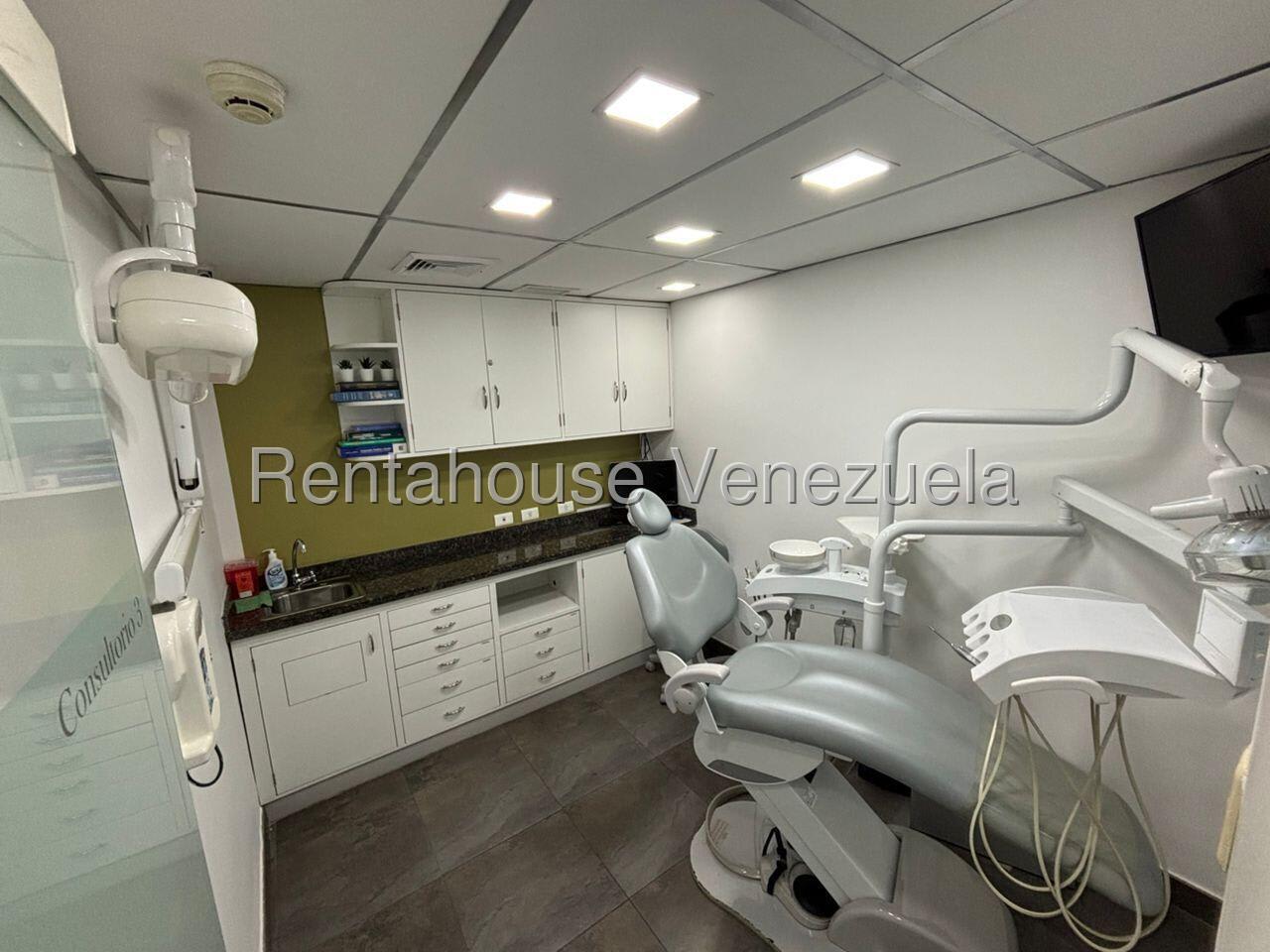 Local comercial en venta en Caracas (Terrazas del Avila), foto 2 de 12