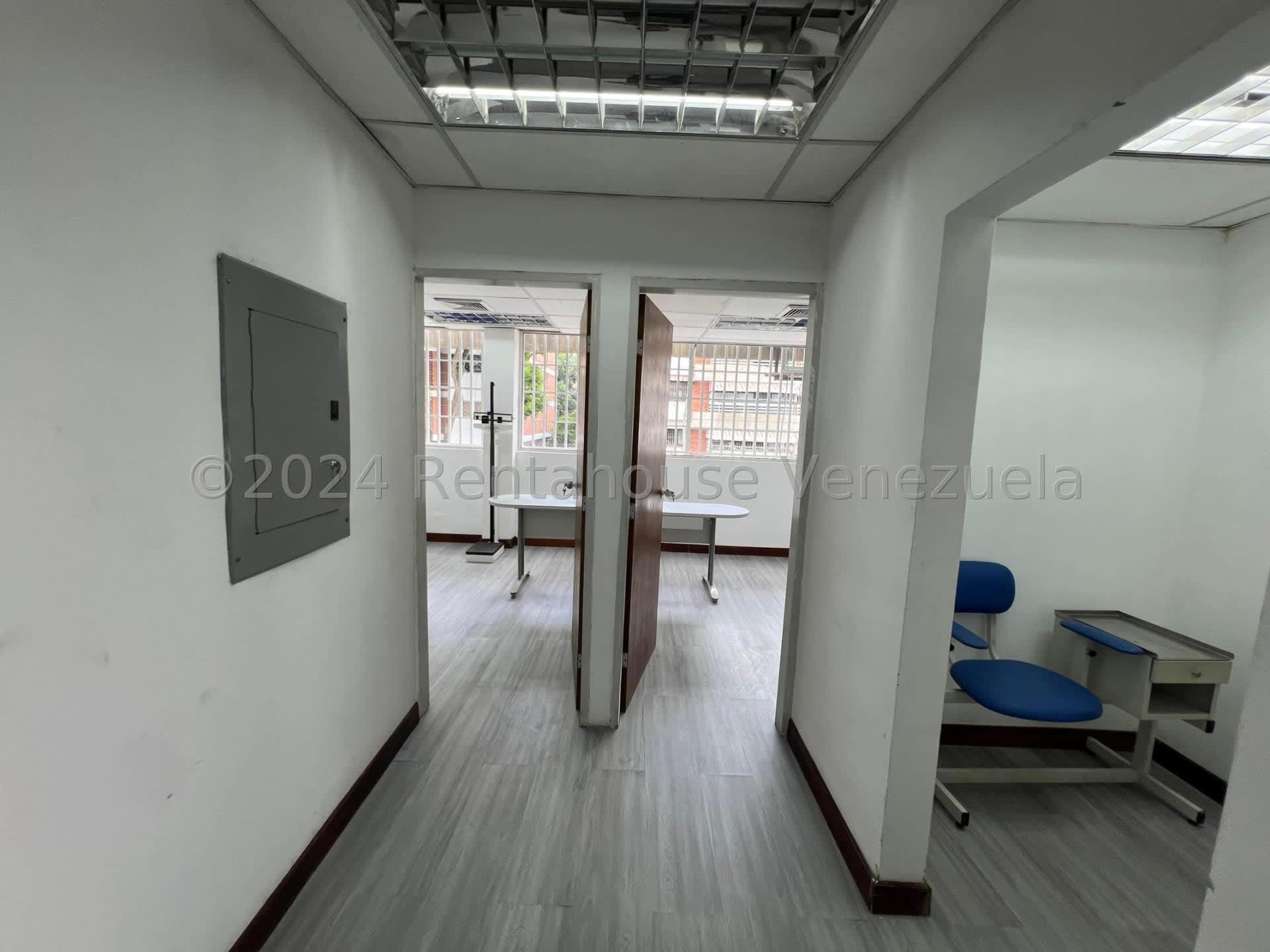 Local comercial en venta en Caracas (El Marques), foto 5 de 12