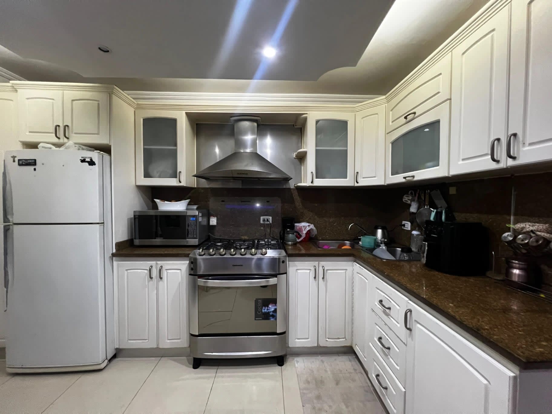 Apartamento en venta en Maracaibo (Sector Milagro Norte), foto 4 de 12