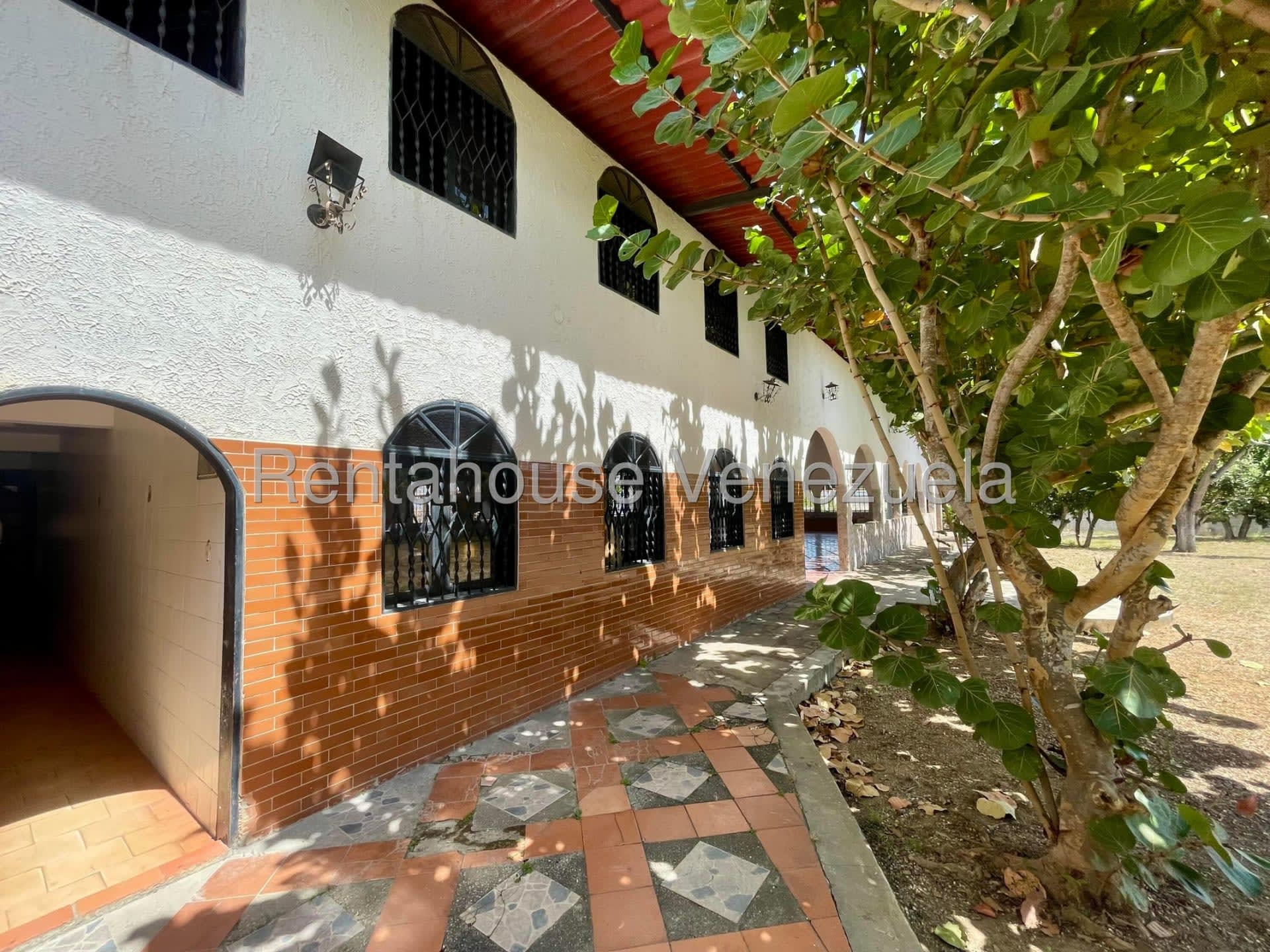 Local comercial en venta en Cabudare (Agua Viva), foto 2 de 12