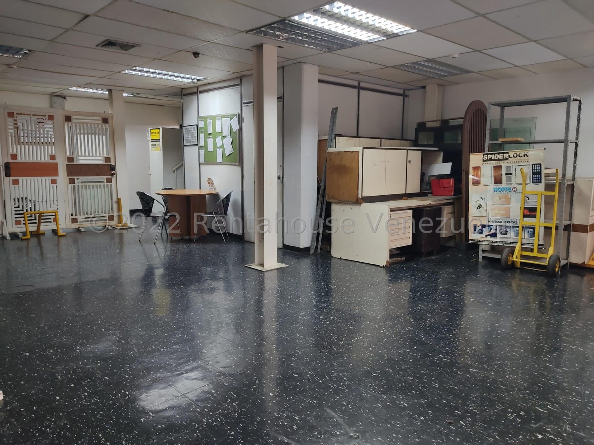 Local comercial en venta en Caracas (Parroquia Altagracia), foto 2 de 12