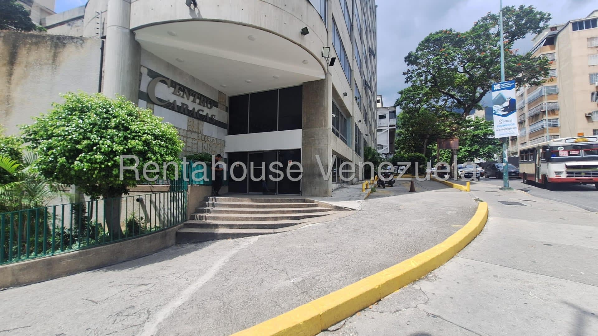 Local comercial en alquiler en Caracas (San Bernardino), foto 2 de 12