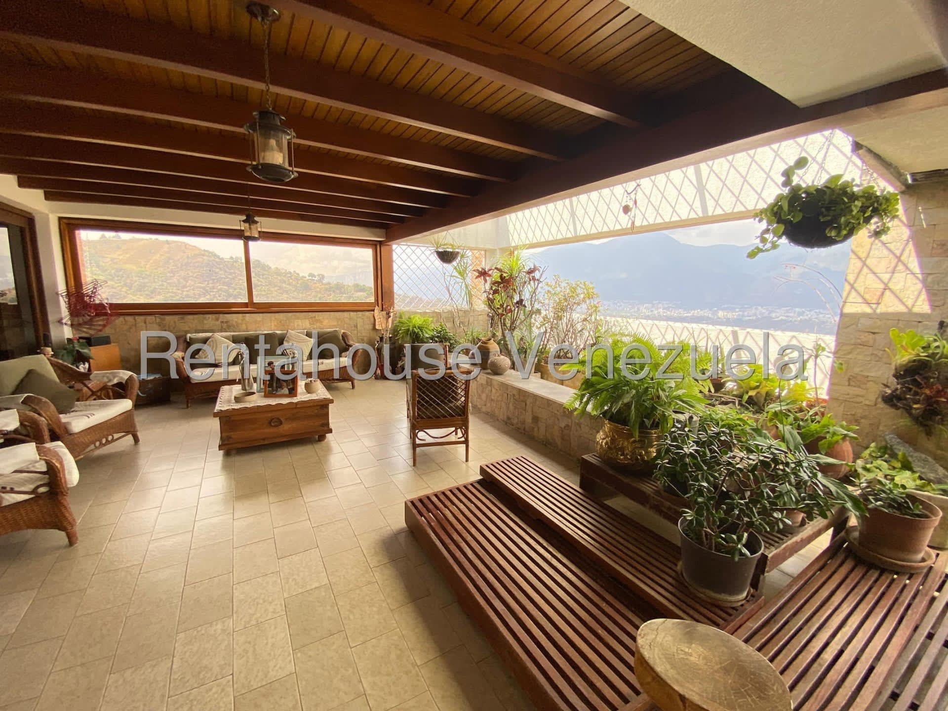 Apartamento en venta en Caracas (Los Naranjos del Cafetal), foto 3 de 12