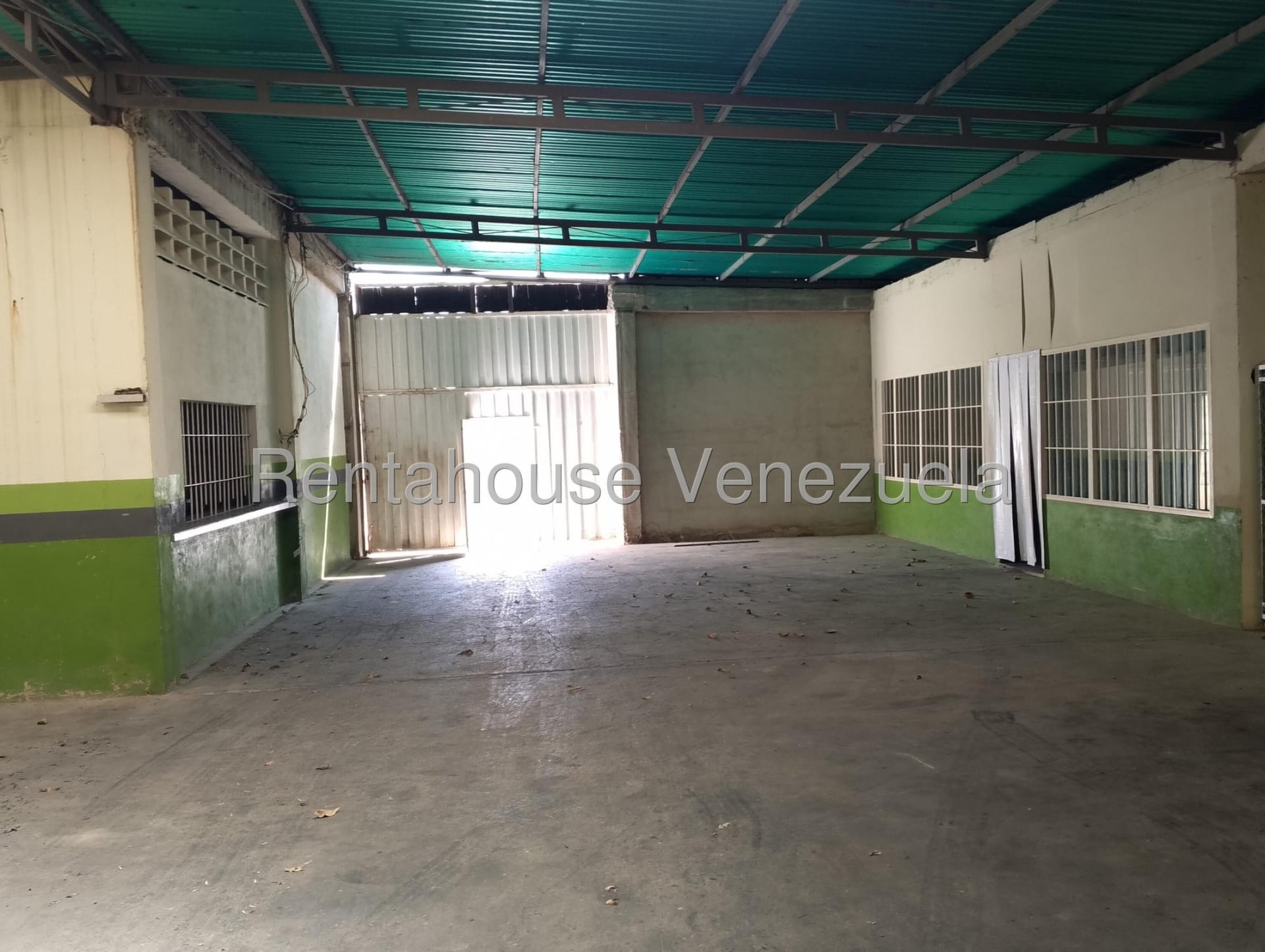 Local comercial en alquiler en Cabudare (El Trigal), foto 2 de 12