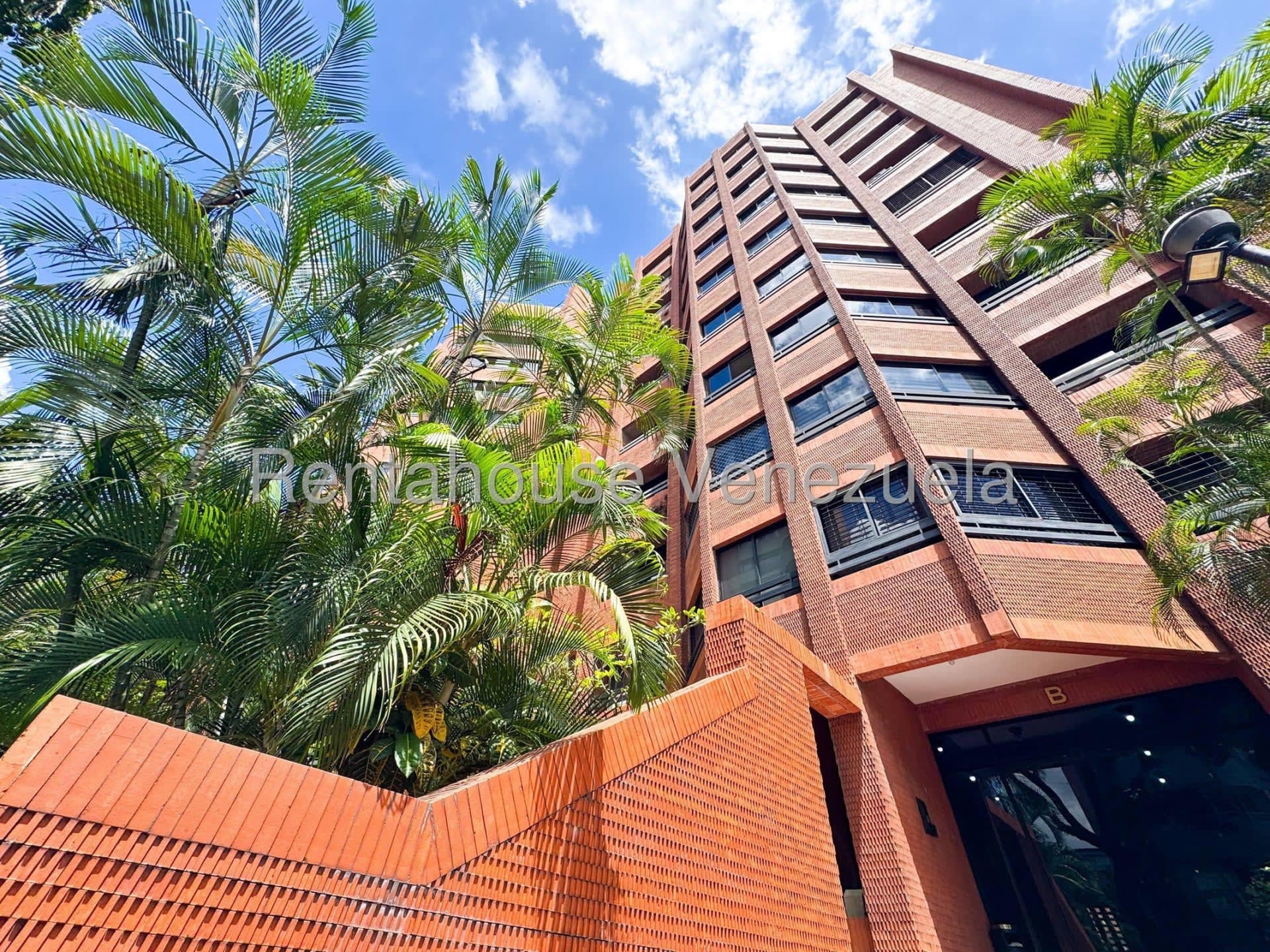 Apartamento en venta en Caracas (El Rosal), foto 2 de 12