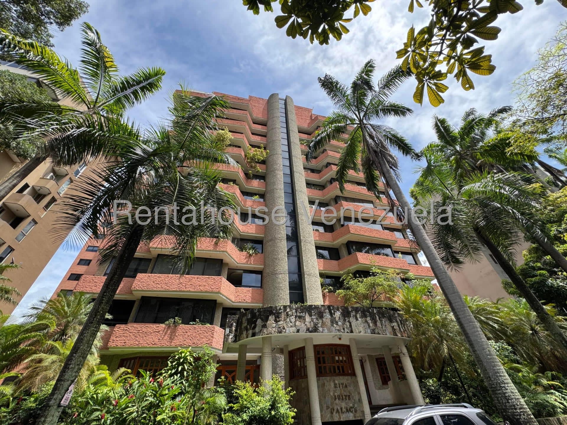 Apartamento en venta en Caracas (El Rosal), foto 1 de 12
