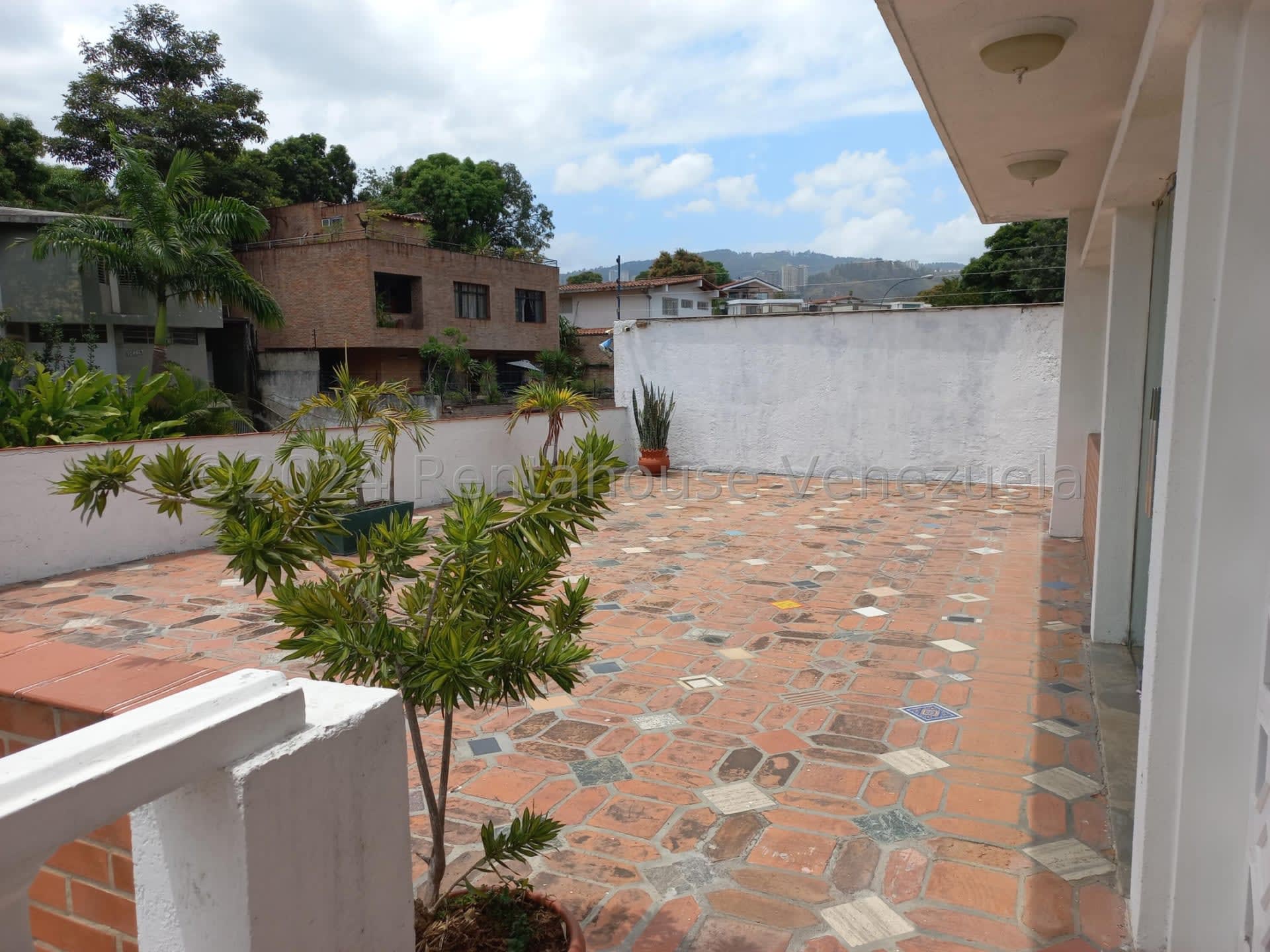 Casa en venta en Caracas (Prados del Este), foto 2 de 12