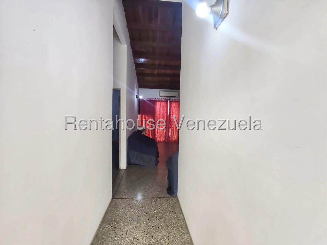 Casa en venta en Barquisimeto (La Mora), foto 2 de 12