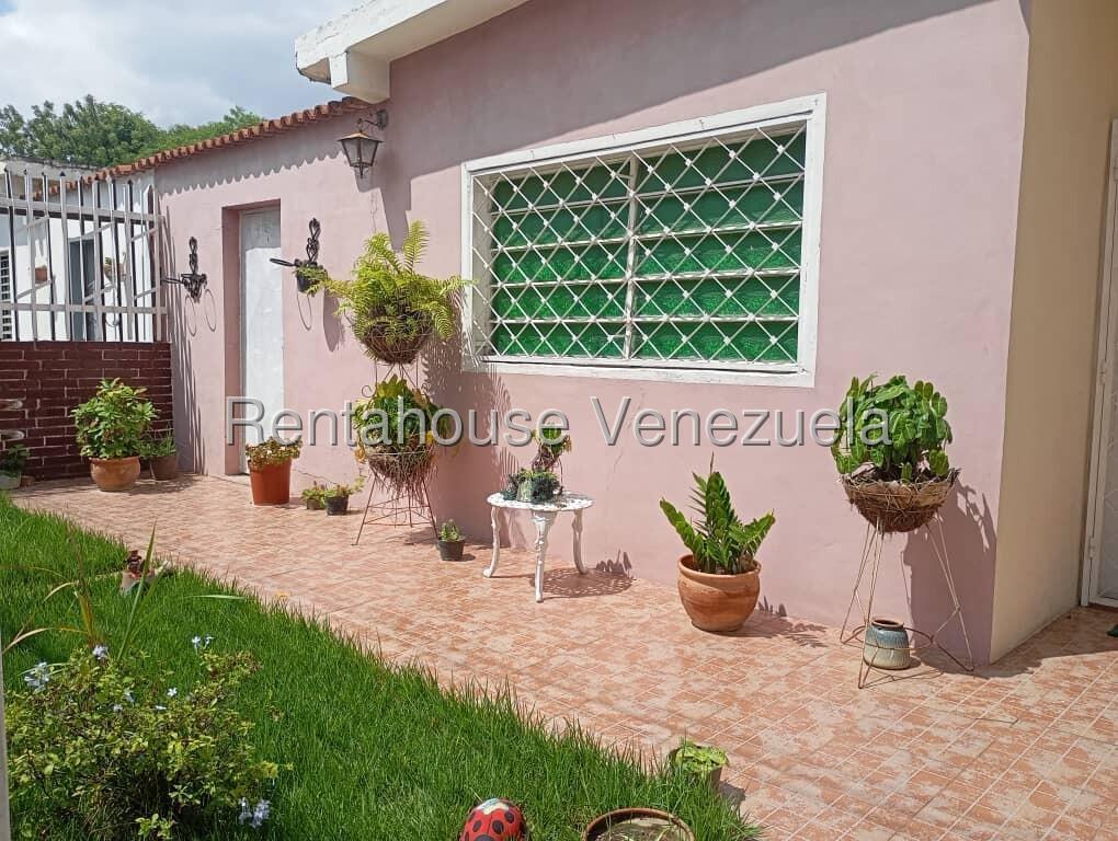Casa en venta en Barquisimeto (Zona Oeste), foto 1 de 12