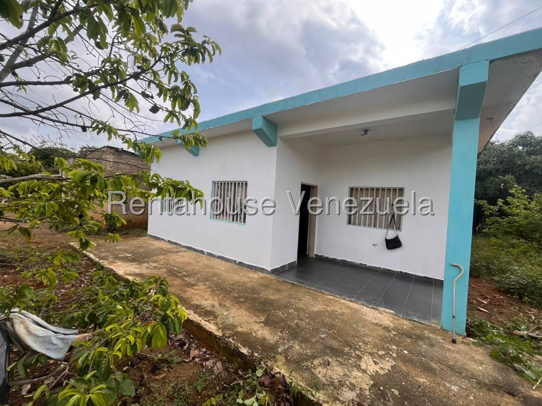 Casa en venta en Barquisimeto (Parroquia Tamaca), foto 1 de 12
